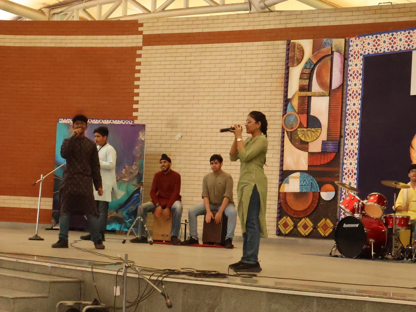 Gratitude in Action: Teachers' Day Celebrations at Mayoor